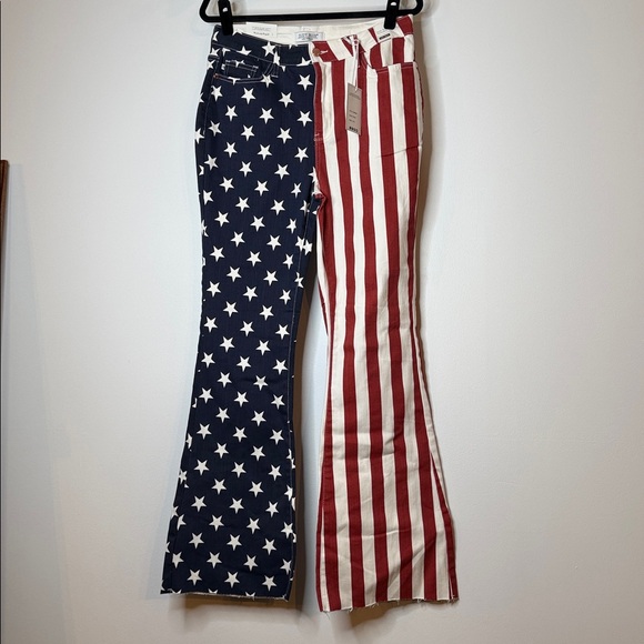 NWT Judy Blue high waist bell bottom USA flag jeans size 13/31 July 4th flare - Picture 6 of 13